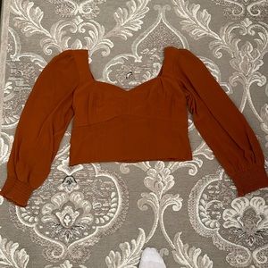 BNWT Abercrombie Burnt Orange Cropped Peasant Top